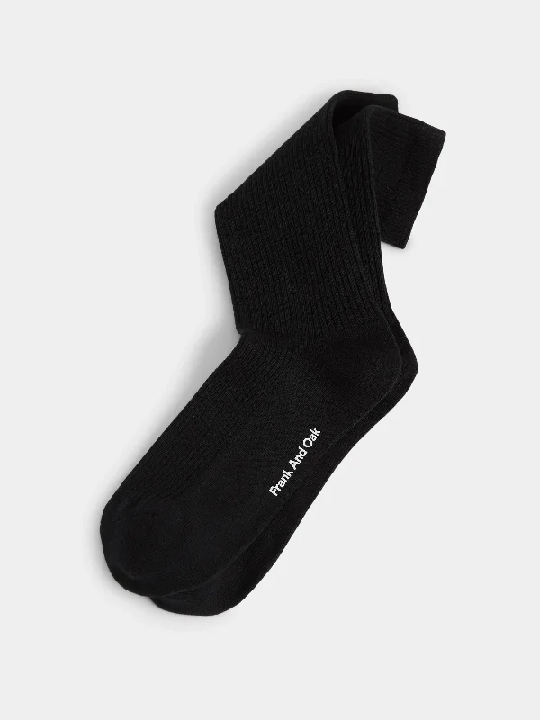 The Ribbed Socks in BlackBlazermodern