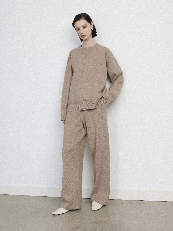 The Compact Sweater Pant in TaupeBlazertrend