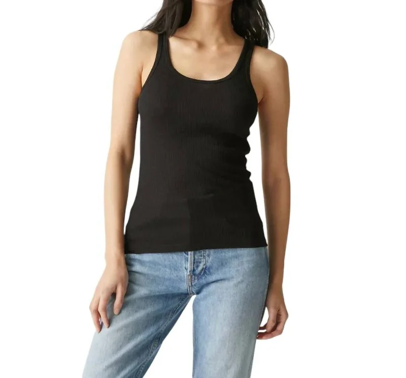 Mia Boyfriend Tank Top In Black