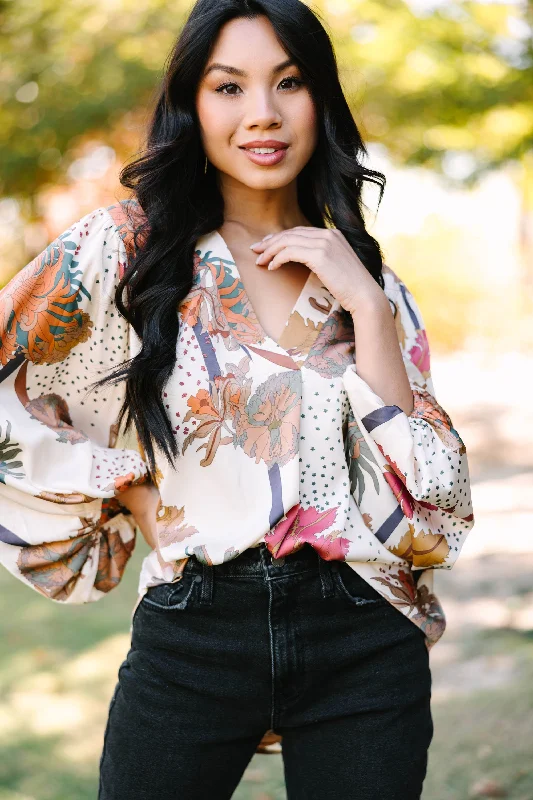 Retro ShirtsFeeling Fun Ivory White Floral Blouse