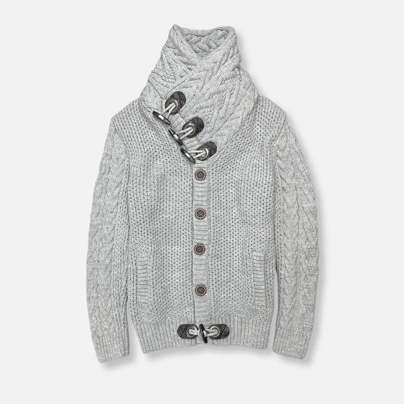 V-Neck Knit TopsDuskin Cable Knit Button-Up Sweater