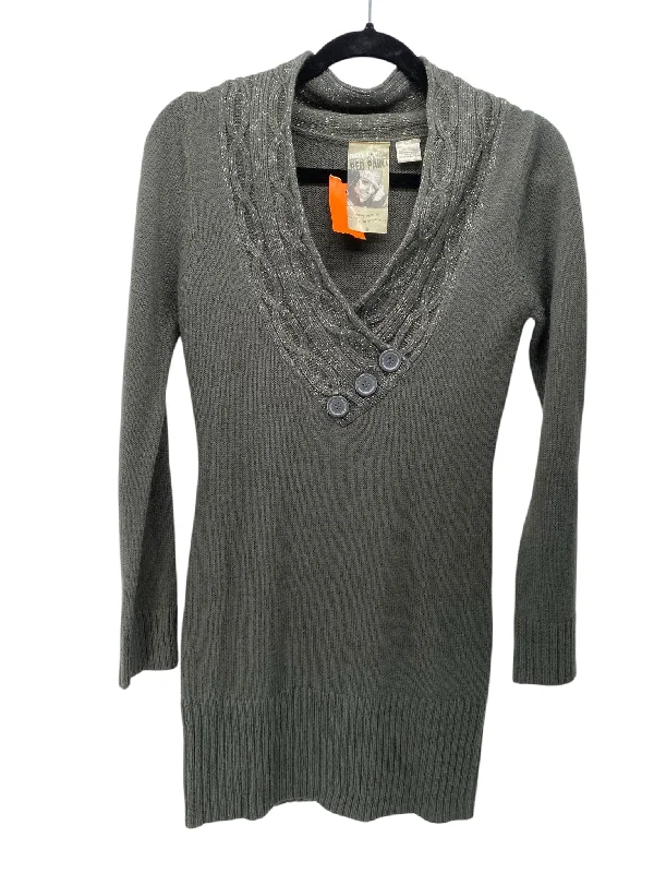 Cropped Knit TopsIt's SO You Boutique Misses Size Medium Grey Sweater